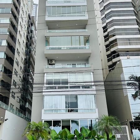 Avenida Atlantica, Beira Mar, Pe Na Areia Apartment บัลเนอาริโอ กังโบริว ภายนอก รูปภาพ